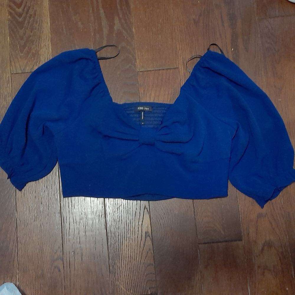 Cropped Puffsleeve Shirt